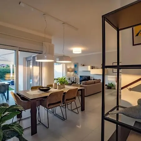 Apartman With Private Pool Novigrad Istria