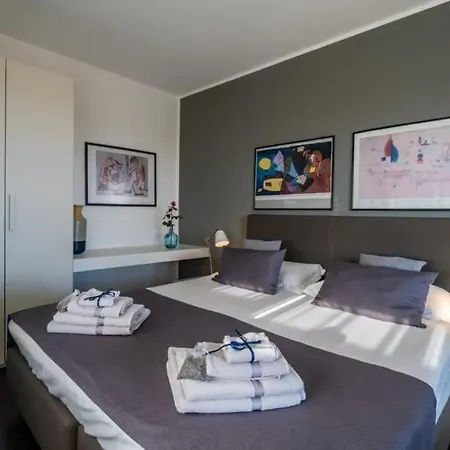 Apartman With Private Pool *